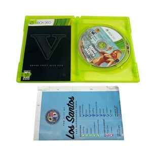 Grand Theft Auto V Microsoft Xbox 360 2013 - Complete with Map & Manual